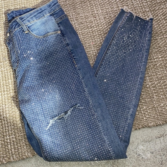 Stylish Bling Pants - Picture 6 of 10